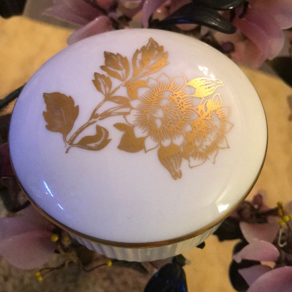Vintage Jewelry Vintage Wedgwood Bone China Jewelry Box Poshmark